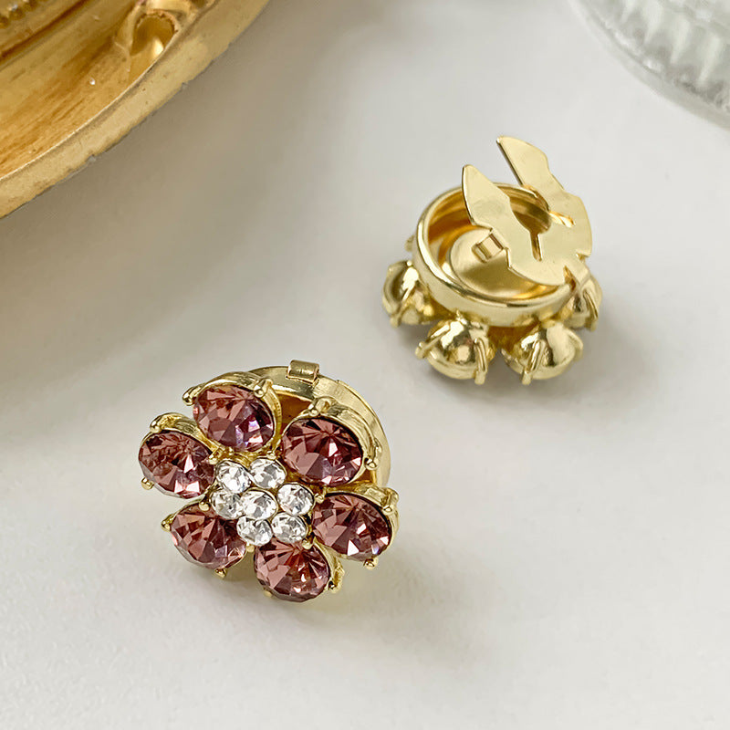 Flor de Cristal – El Broche Mágico