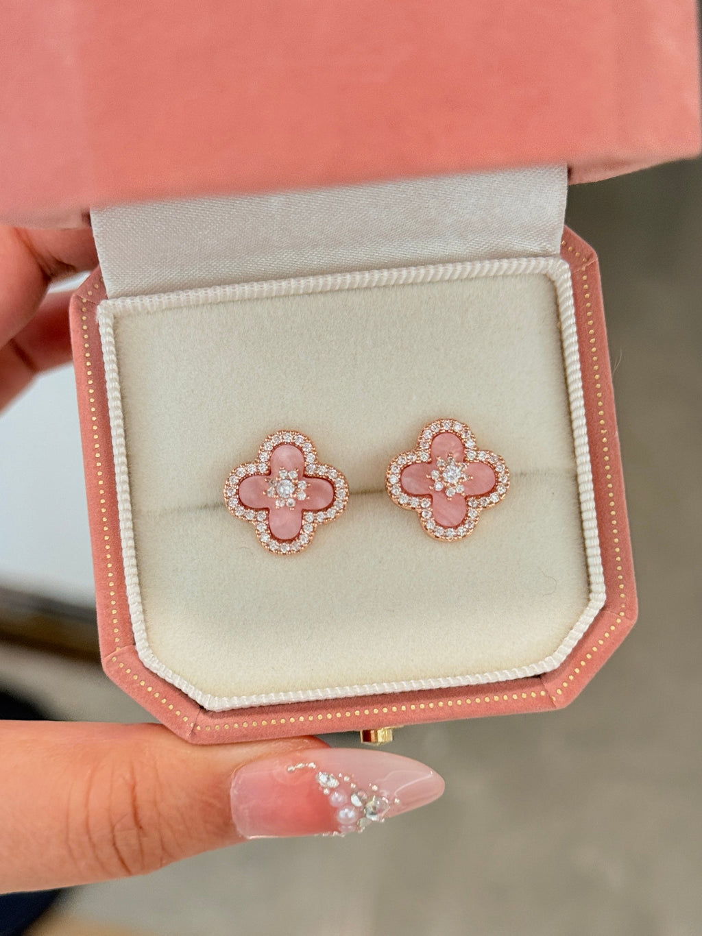 Sakura Cleef Bloom Set