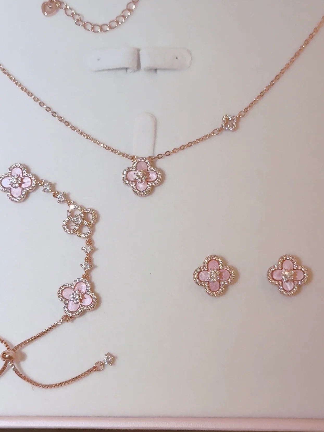 Sakura Cleef Bloom Set